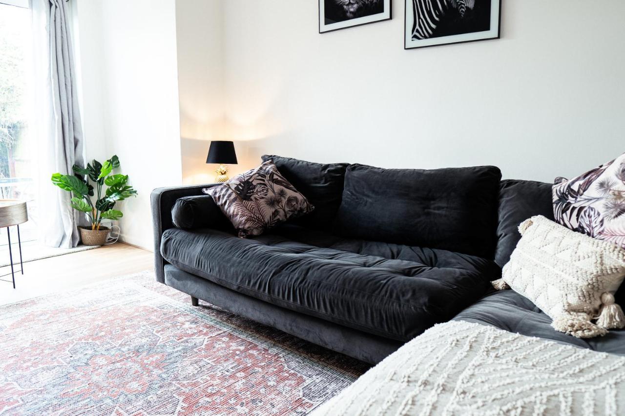 Large 4 Bedroomproperty Driveway And 3 Bathrooms Burton Latimer Exteriér fotografie